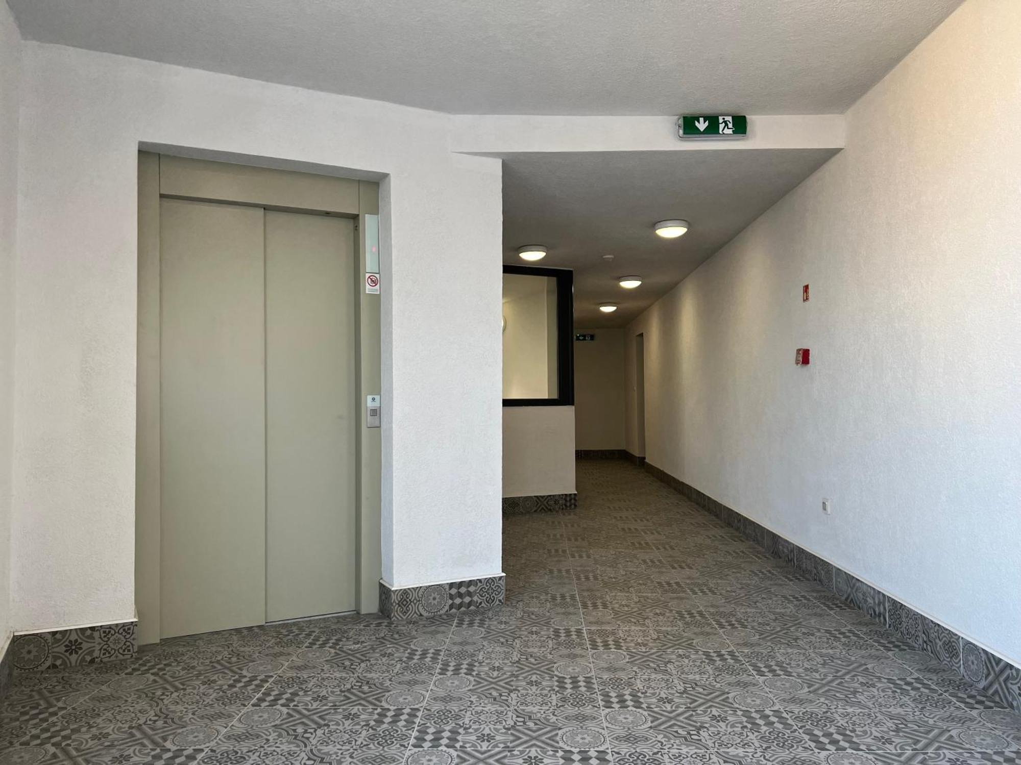 Palace Quarter 2 Peaceful Modern Central Top Floor Apartment Βουδαπέστη Εξωτερικό φωτογραφία